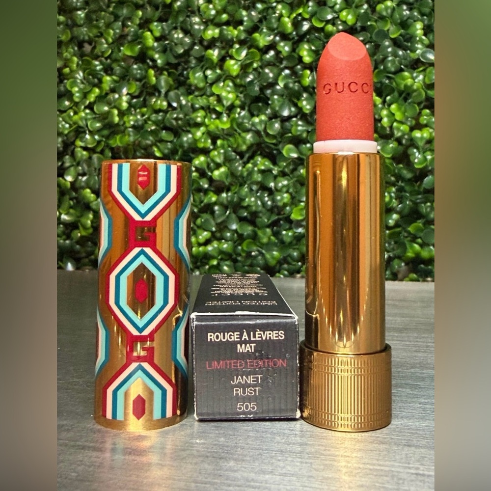 Gucci LIMITED EDITION - They met in Argentina- Rouge A Levres Mat - Picture 3 of 5